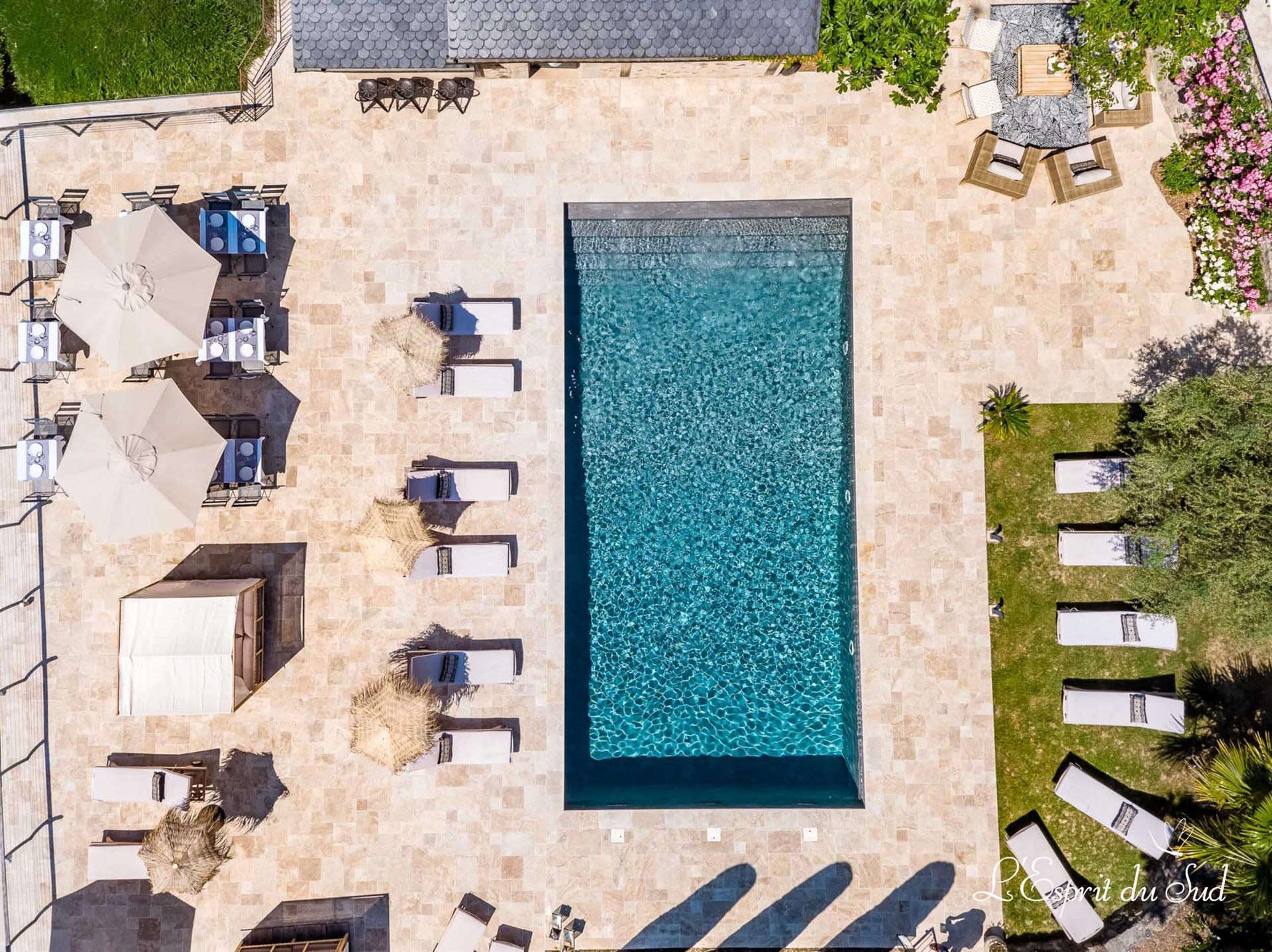 Compra: Vivenda (12200)