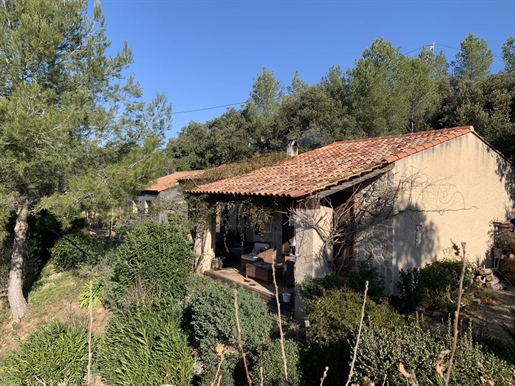 La garde-Freinet: Charmante maison provençale rénovée avec piscine