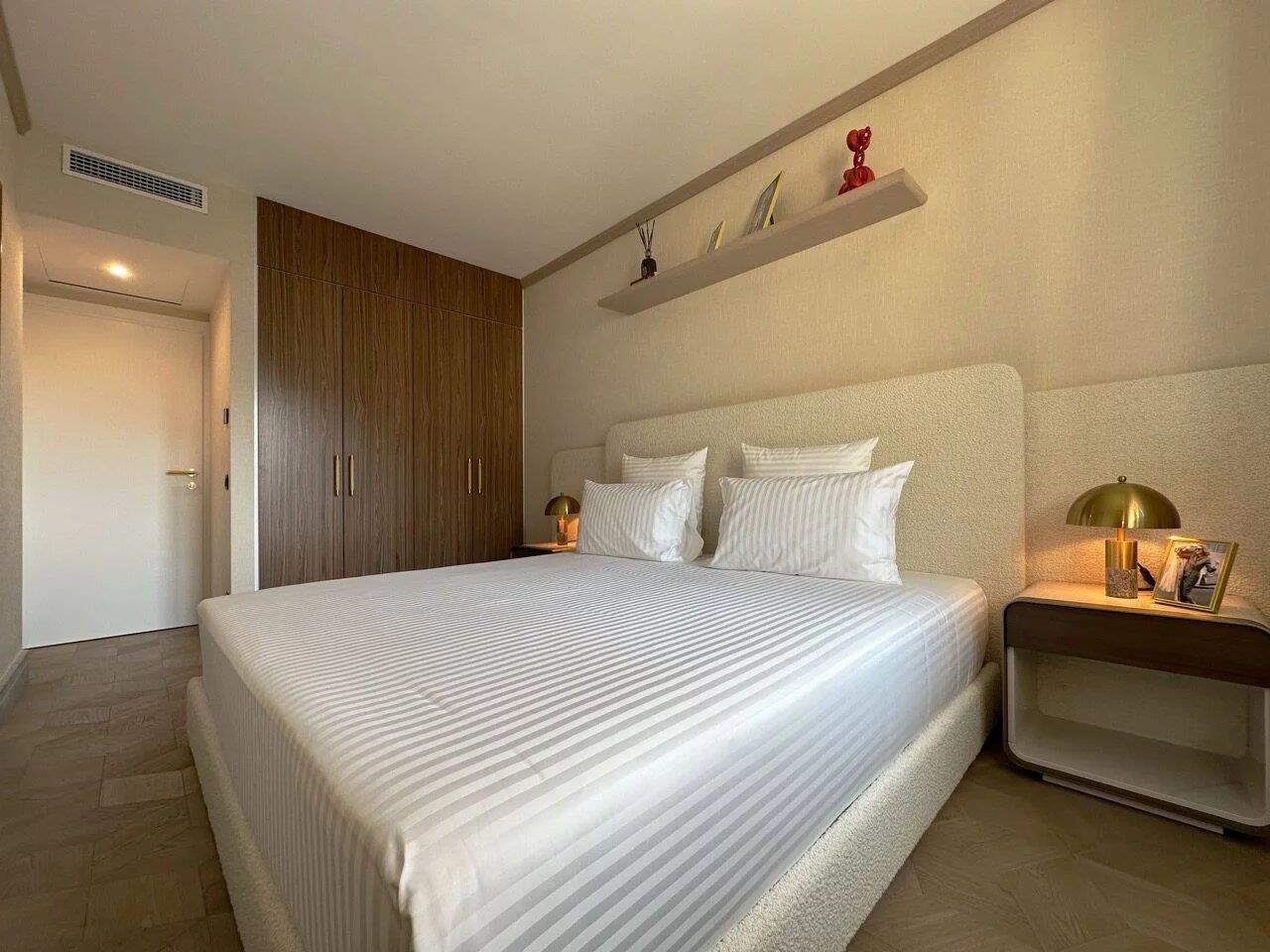 Renovated High Floor Apartment In Fontvieille