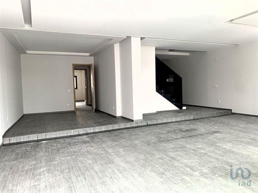 Duplex met 5 Kamers in Faro met 264,00 m²