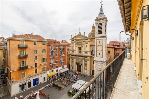 Nice - Old Nice - Place Rossetti: Renovated 3 rooms with Balcony on Top Floor