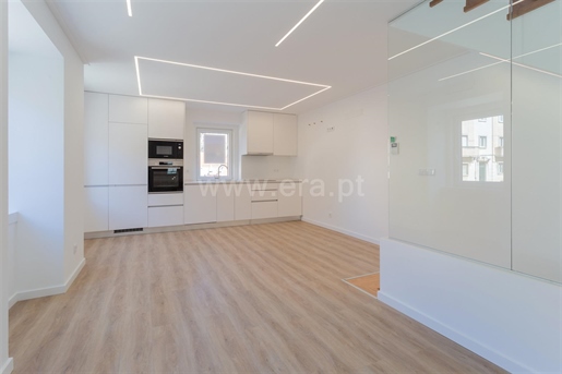 Cumpărare: Apartament (2780)