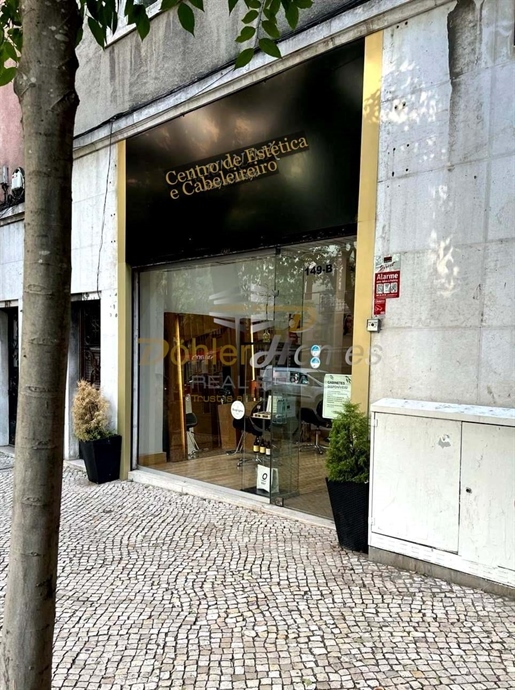 Centro de Estética e Cabeleireiro com 156m2 para Trespasse no Saldanha, Lisboa