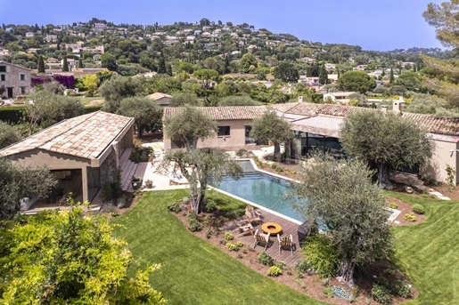 Mougins : Villa contemporaine avec charme provencal