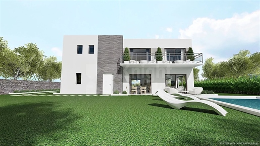 Plascassier : A Luxury Contemporary Villa Under Construction