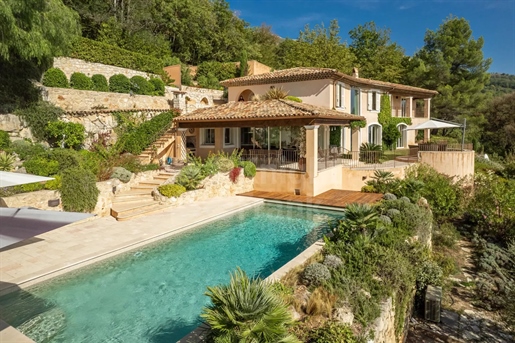 Tourettes sur Loup : A beautiful 5 bedroom villa with stunning panoramic sea view, Tourrettes sur Lo
