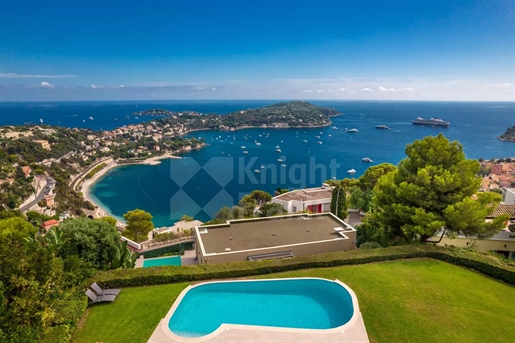 Villefranche Sur Mer - Villa renovatieproject met spectaculair uitzicht op zee!