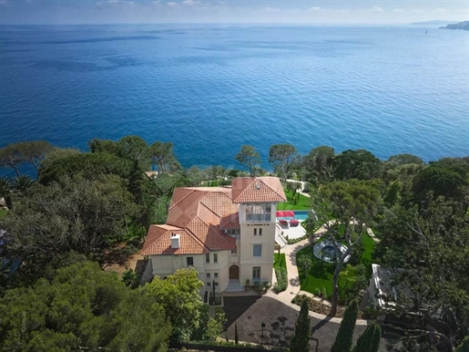 Roquebrune-Cap-Martin - Herrliches Anwesen von 800m² Uferpromenade in Privatbesitz