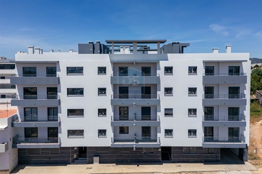 Apartamiento 2 habitaciones Venta en Quelfes,Olhão