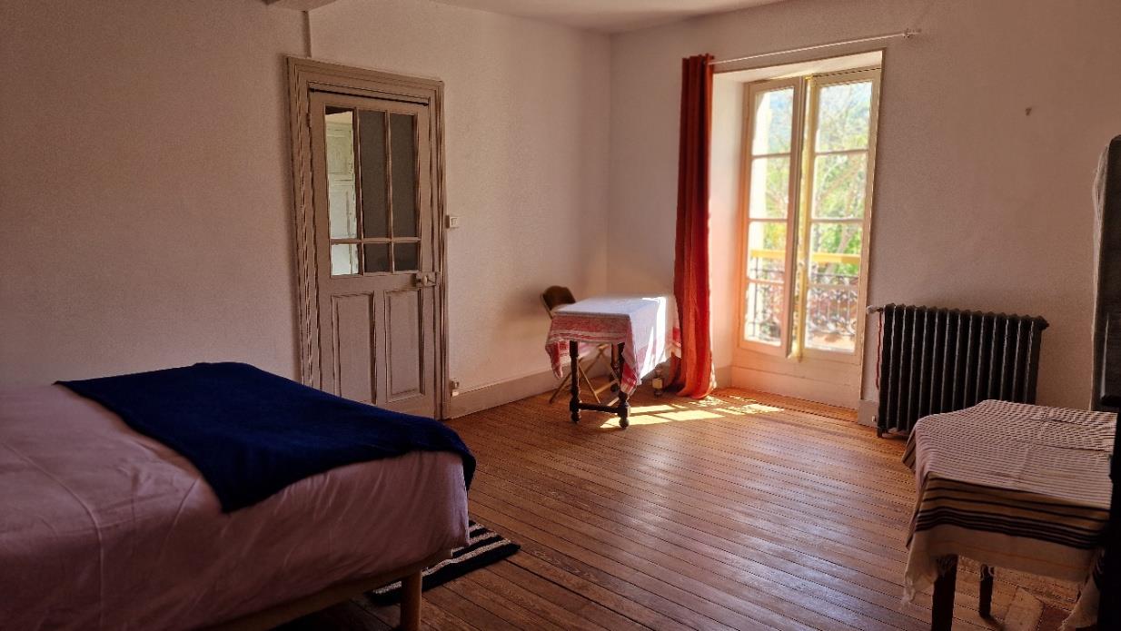 Authentic old village house renovated with outbuildings and garden