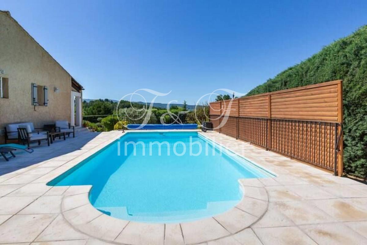Purchase: House (84400)