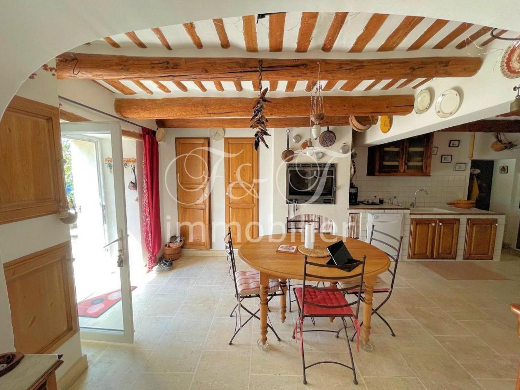 Purchase: House (84400)