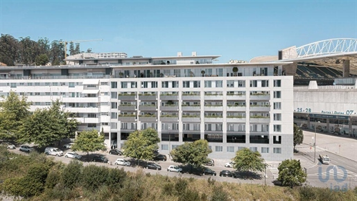 Appartement T2 à Porto de 79,00 m²