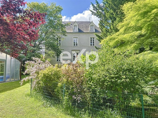 Huis met zwembad en omheinde tuin in de buurt van Nantes