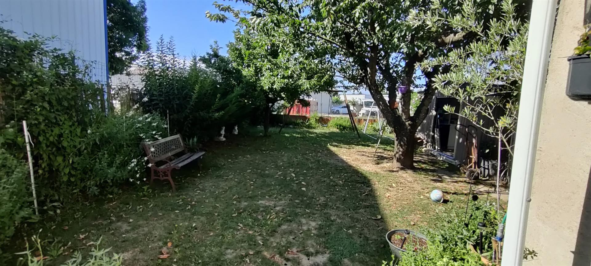 Appartement à vendre, 100m², Saint-Clair-du-Rhône