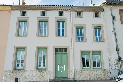 Bourgeois house on the banks of the Ariège