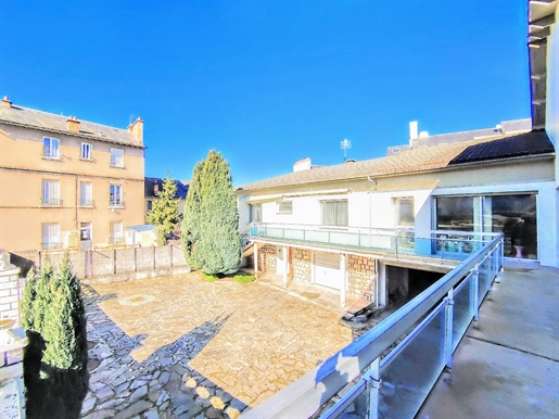 Ensemble immobilier - 7 garages - Rodez