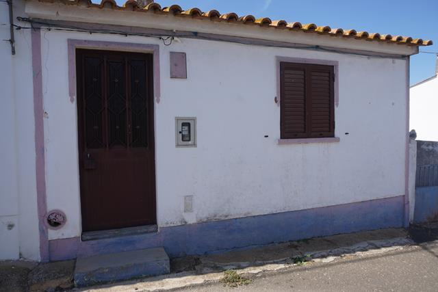 Semi-detached house for sale in Fortes Velhas