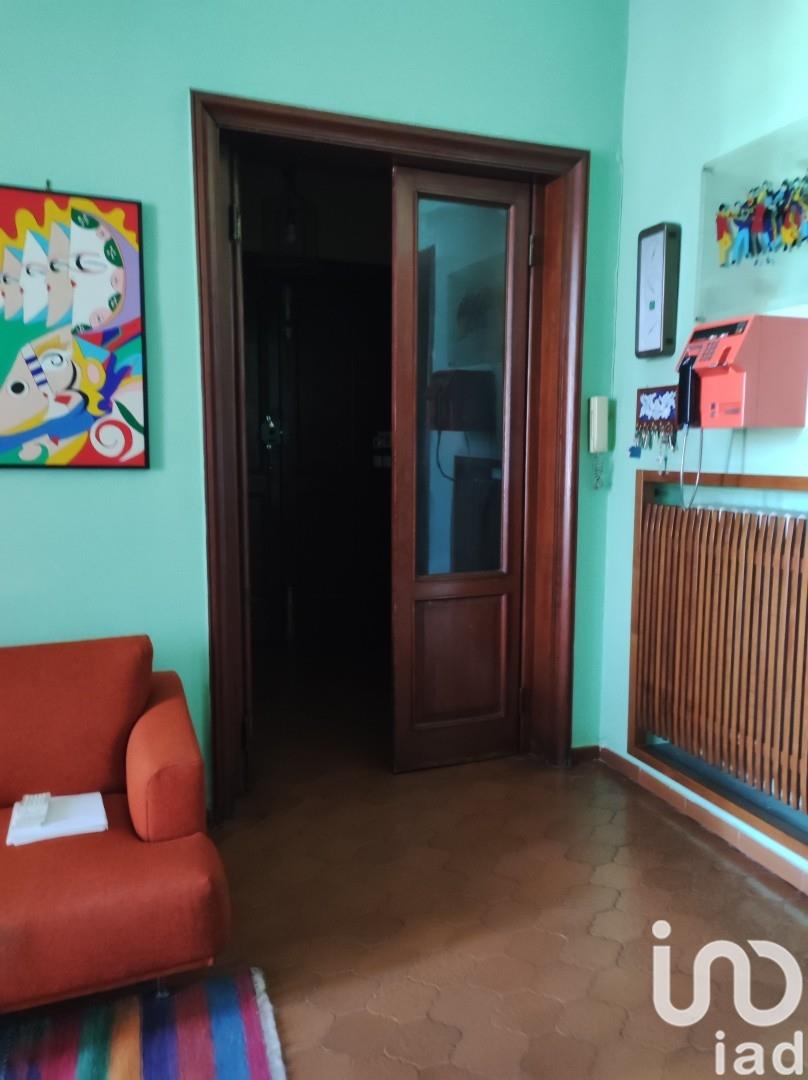 Sale Detached house / Villa 714 m² - 4 bedrooms - Fisciano