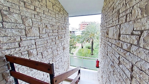 Apartamento 4 dormitorios - 110.00 m2