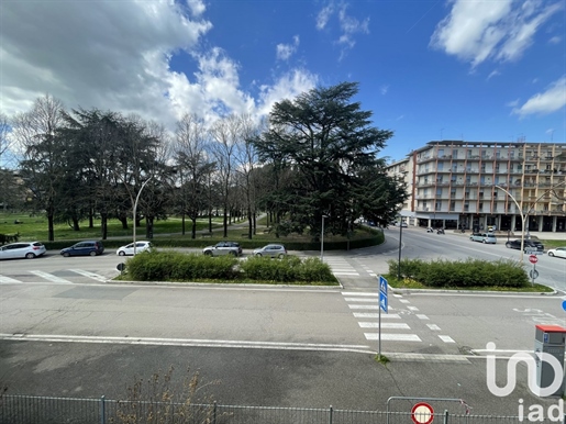 Vendita Appartamento 161 m² - 3 camere - Arezzo