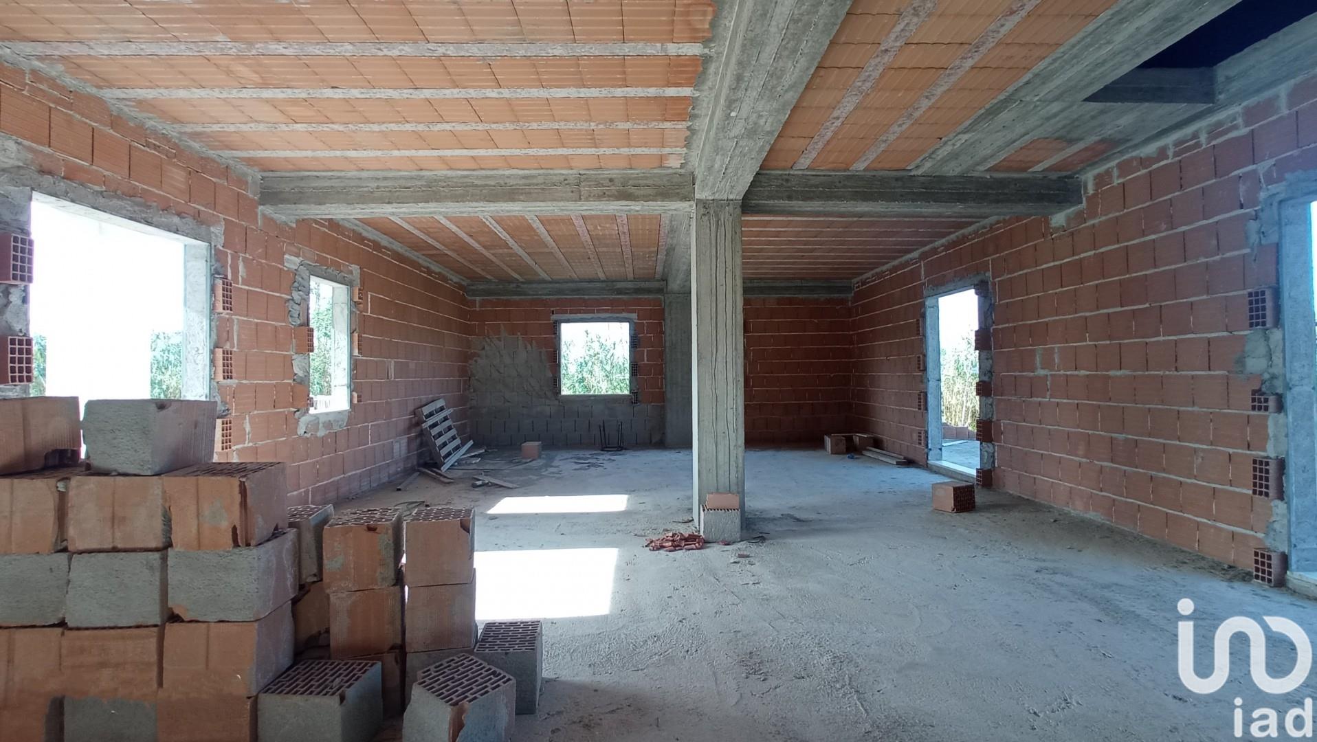 Sale Detached house / Villa 348 m² - Longobardi