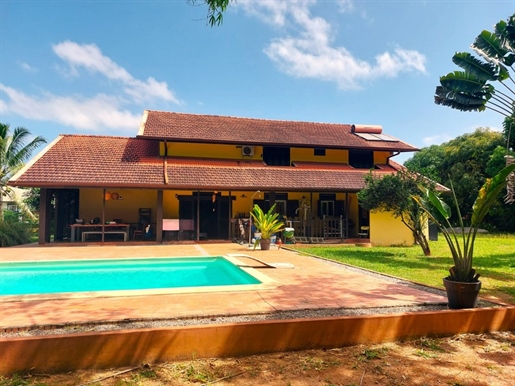 Dpt Guyane (973), Exceptional Sur Remire Montjoly house P7 of 205.4 m² - Land of 2260 m2