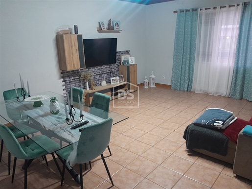 Maison 3 Chambre(s) Vente dans Cabo da Praia,Praia da Vitória
