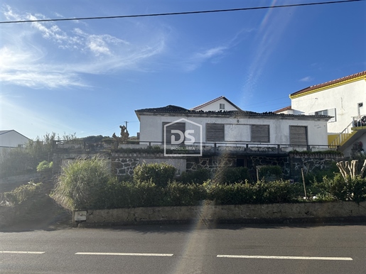 House T4 Sell in Velas (São Jorge),Velas