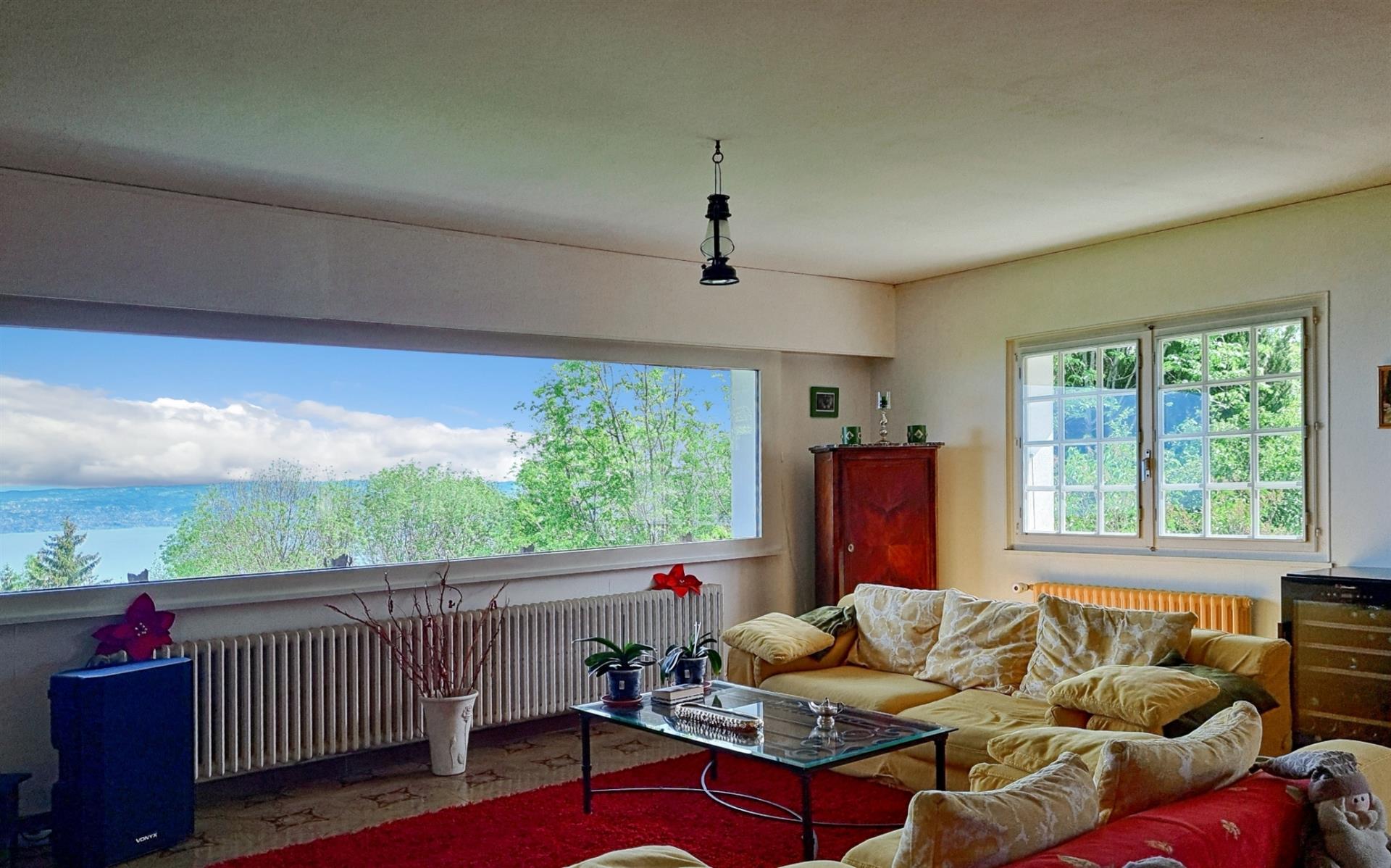 Property located in St Paul in an exceptional setting