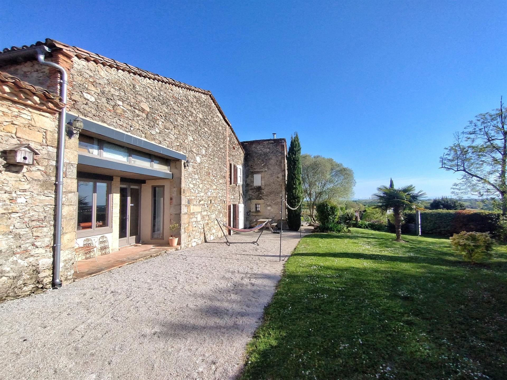 Fully Renovated Ancient House with Pool and Fantastic Views