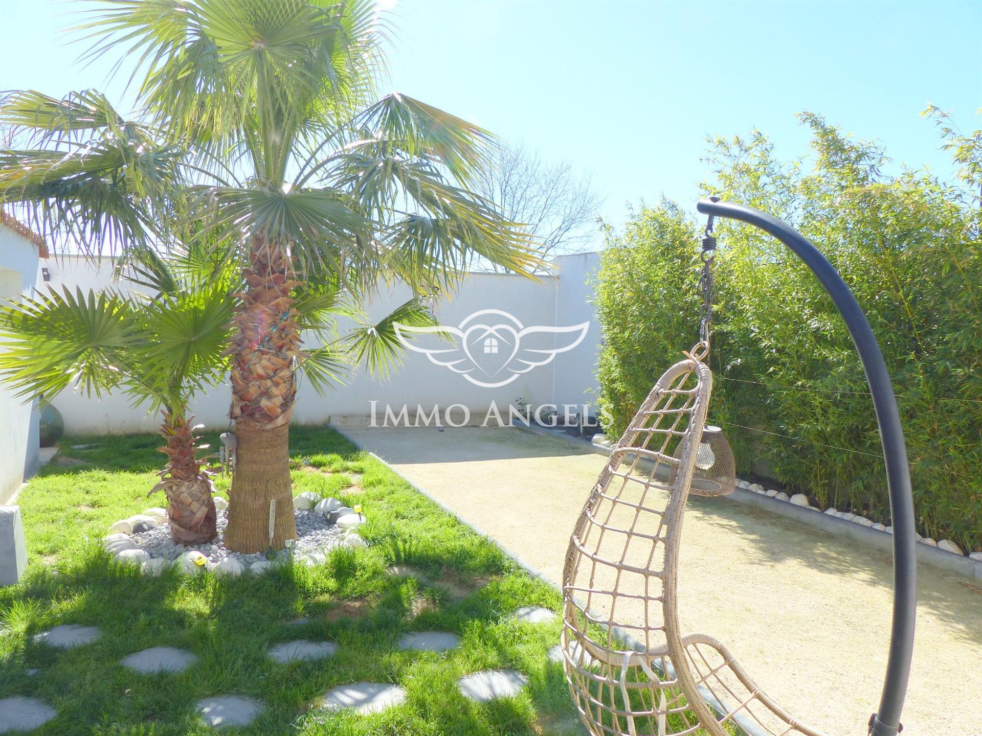 T5 house of 123m² with swimming pool.