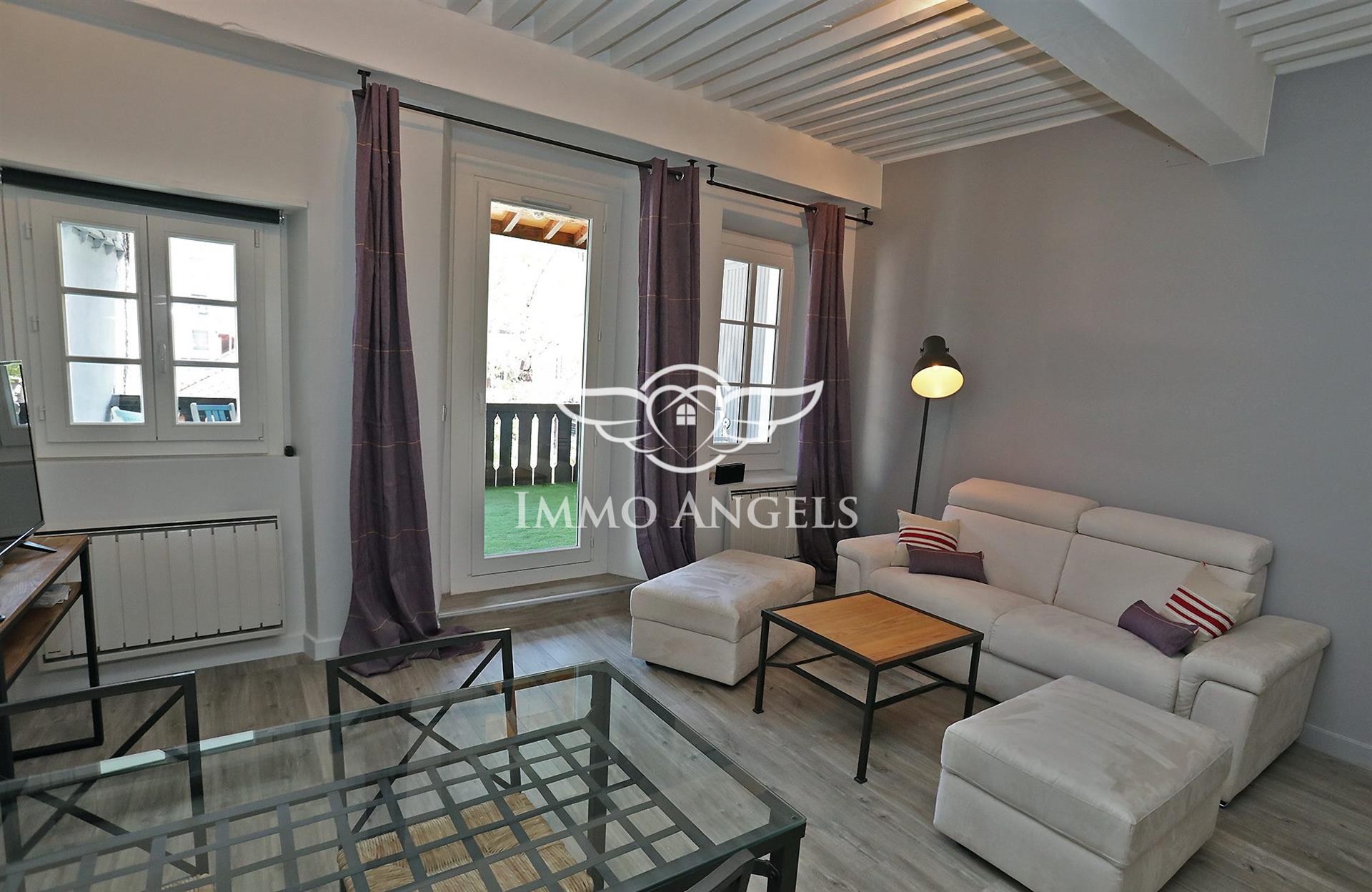 Cumpărare: Apartament (74000)