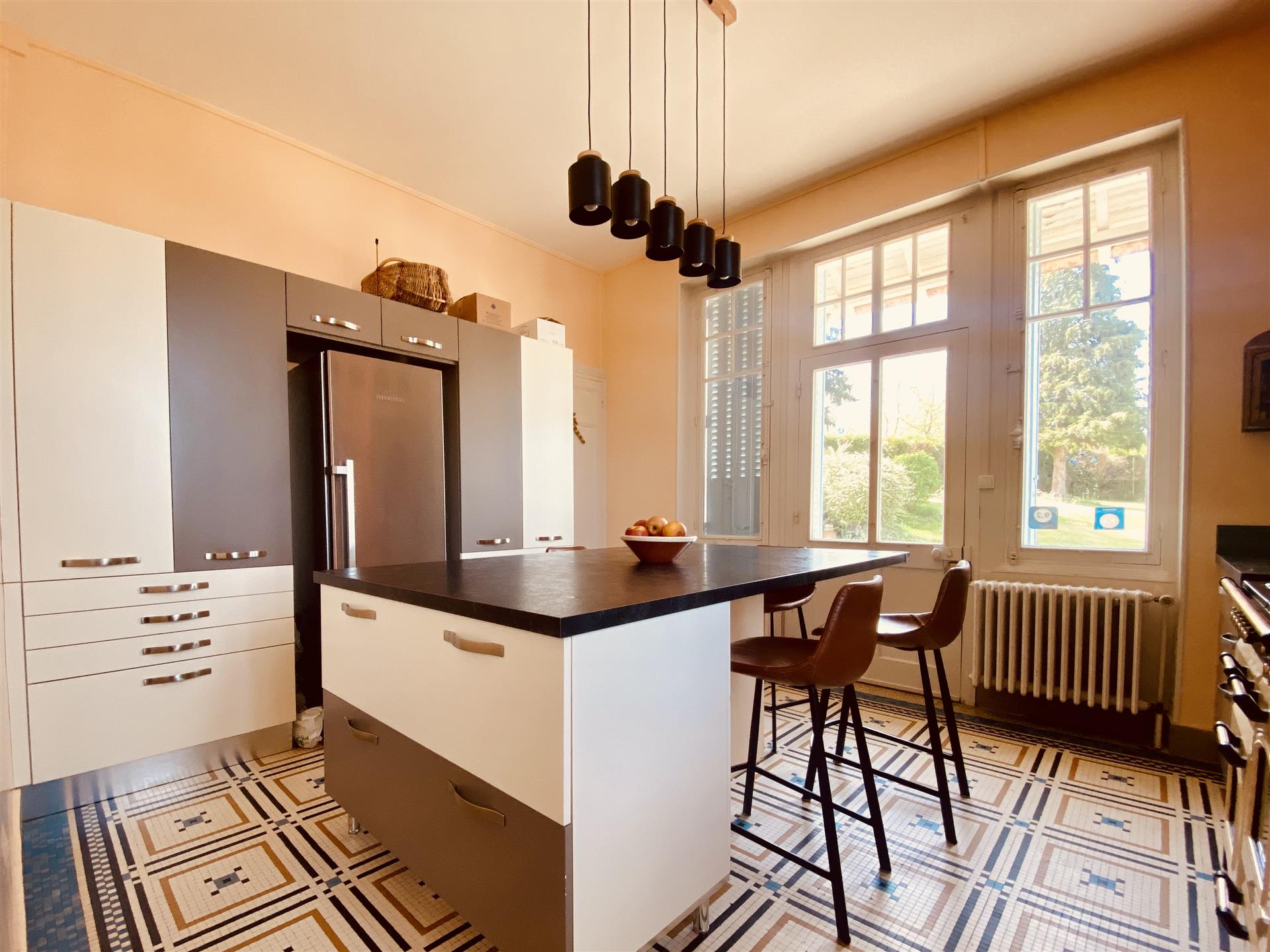 Villa burguesa en una aldea termal