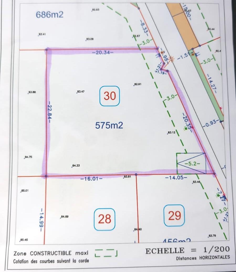 For Sale - Cruzy - Building And Serviced Land Of 575 M2