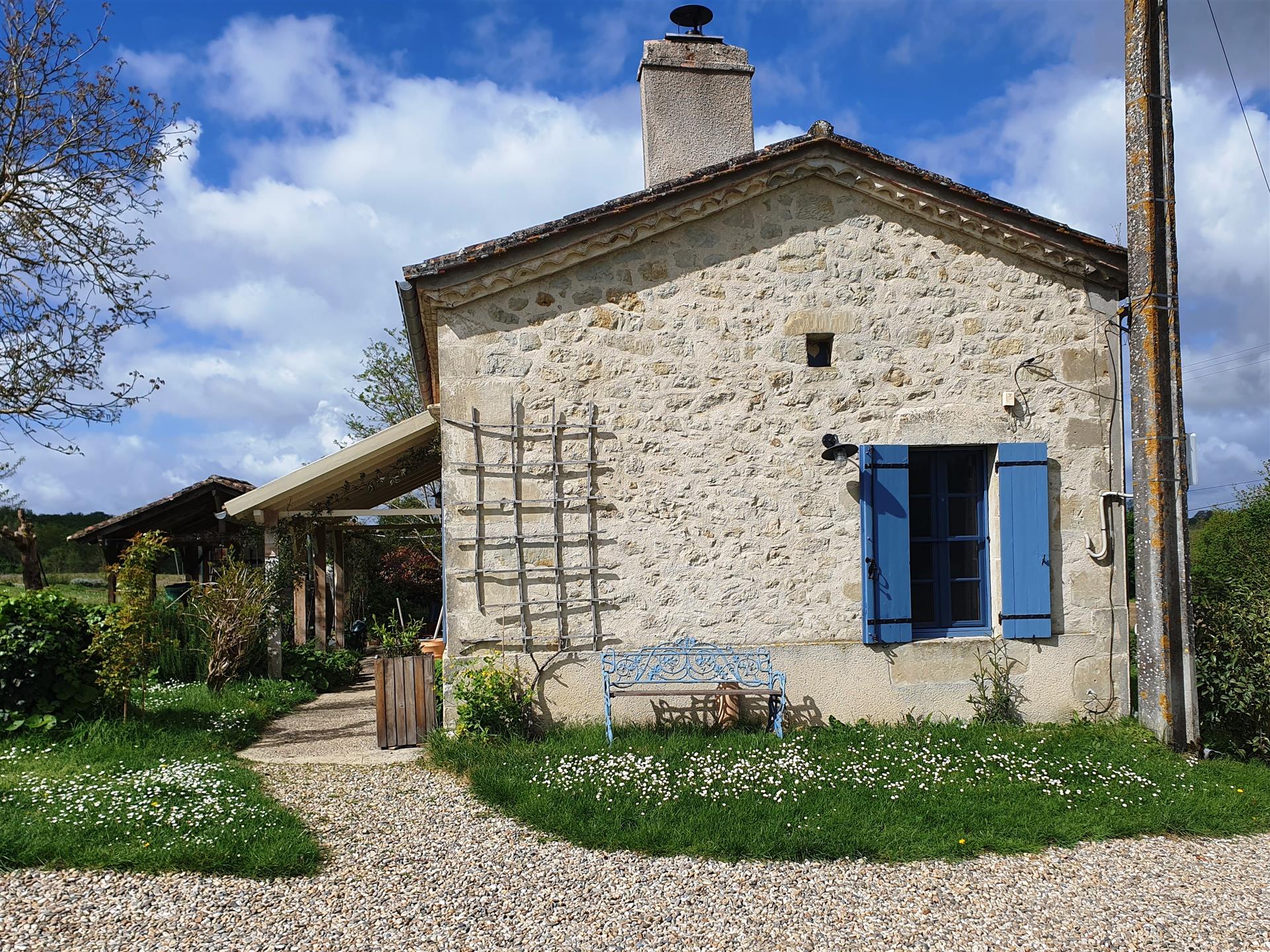 Romantična kuća i pierre s gîteom za prodaju