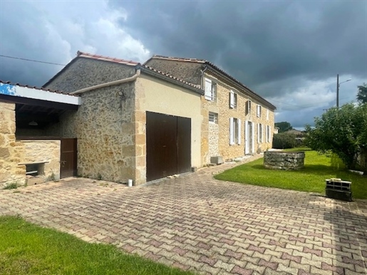 3 bedroom stone house and outbuildings near Langon
