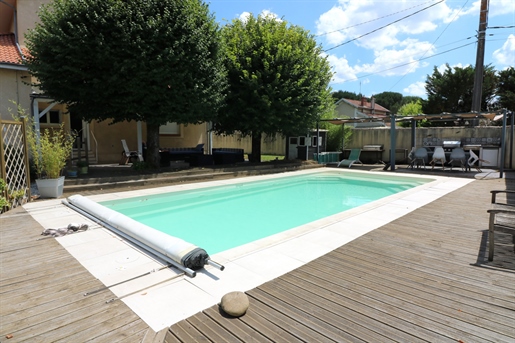 Large family Arcachonnaise with swimming pool