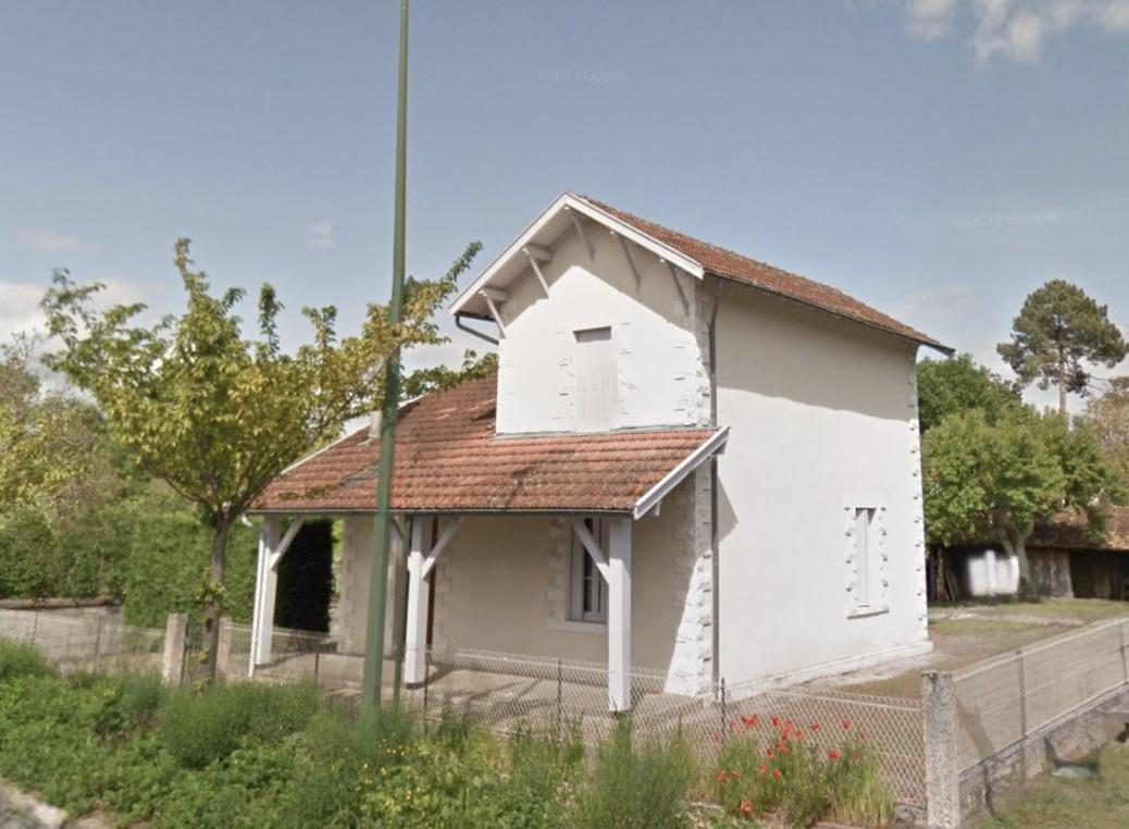 Sore - 3 Bedrooms - Outbuilding - 800M2 Land - Close To Amenities - Well