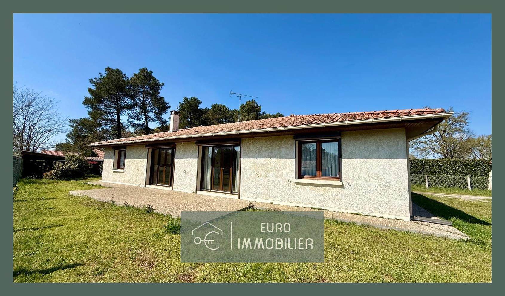 Single storey house 136m2 3 bedrooms garage