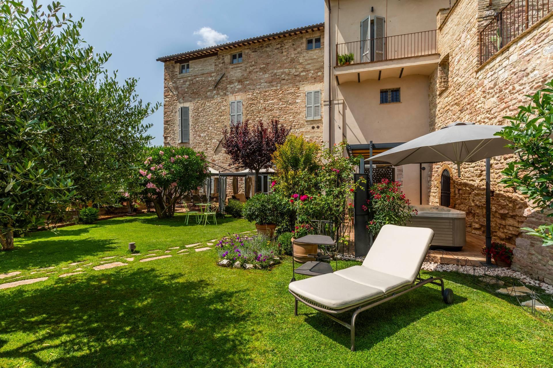 Apartment 200 m2 in Spello