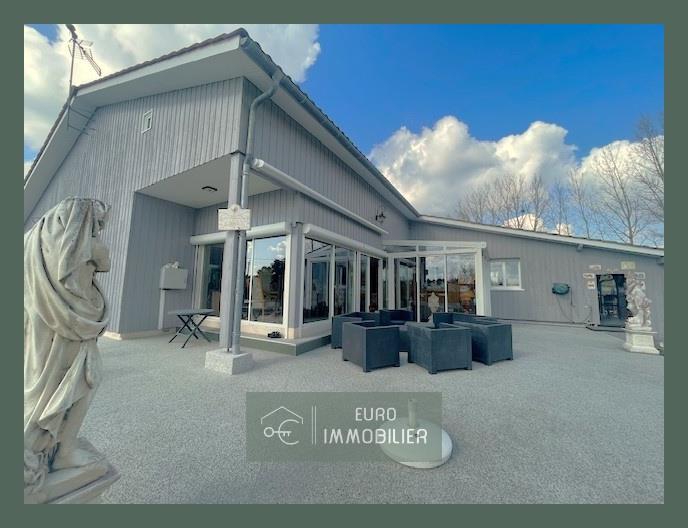 15 Bazas - Architect-designed house of 262 m2 - 5 bedrooms and outbuilding - Gironde - Aquitaine
