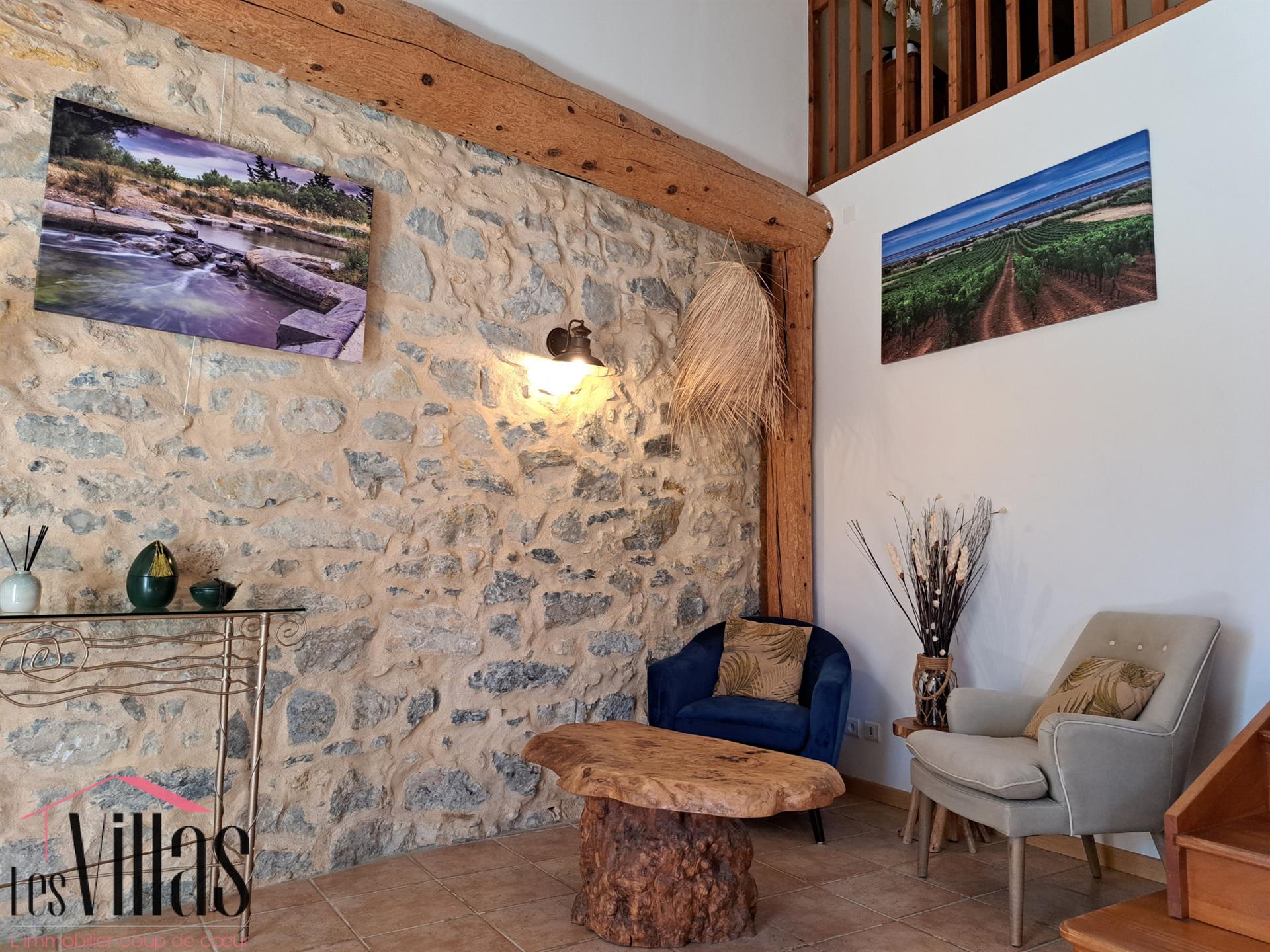 Leucate sector - Property with 2 independent houses on land of 1389 m2