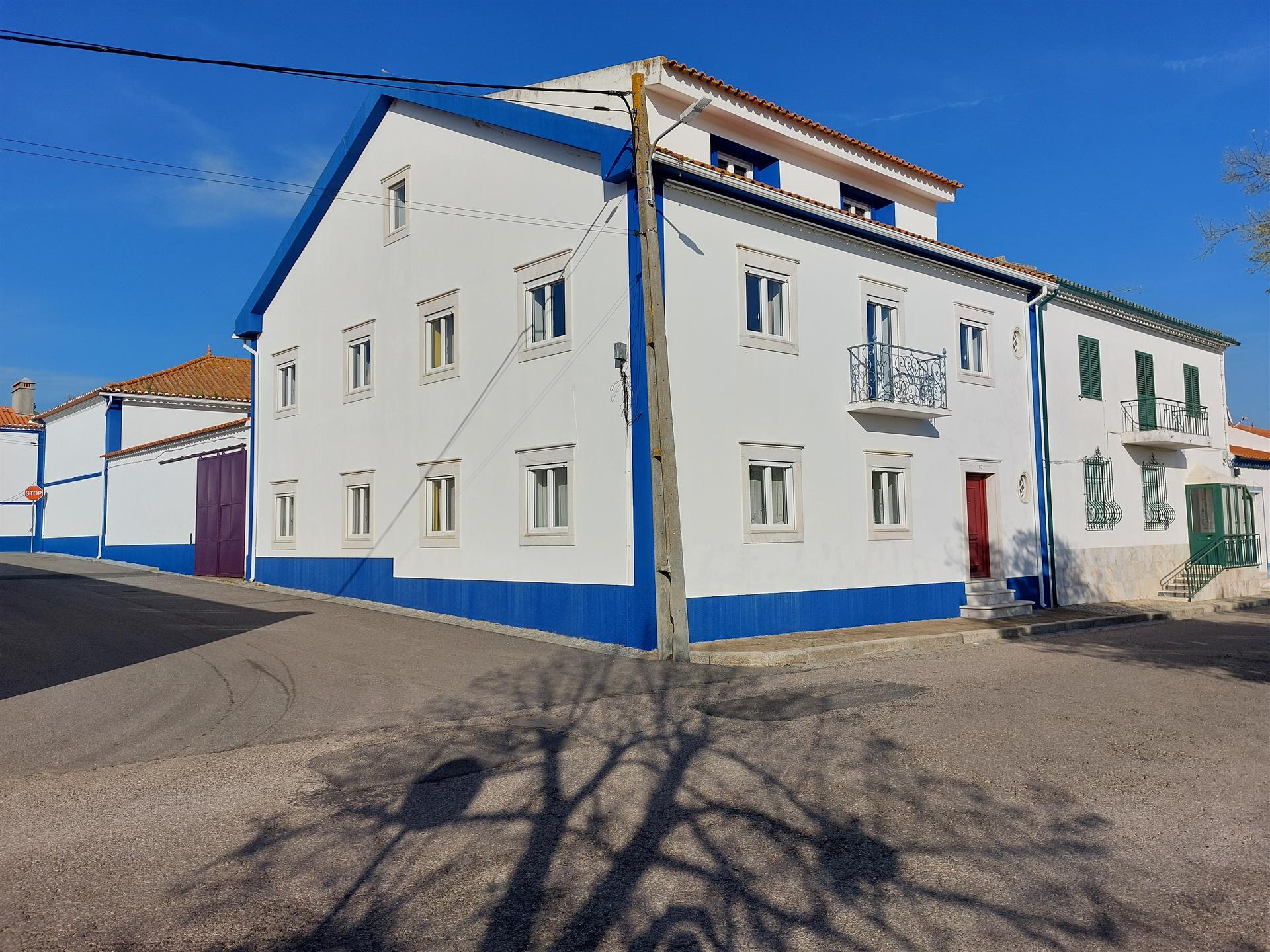 Doppelhaushälfte in der Avenida da Libertação, 82, Cabeço De Vide