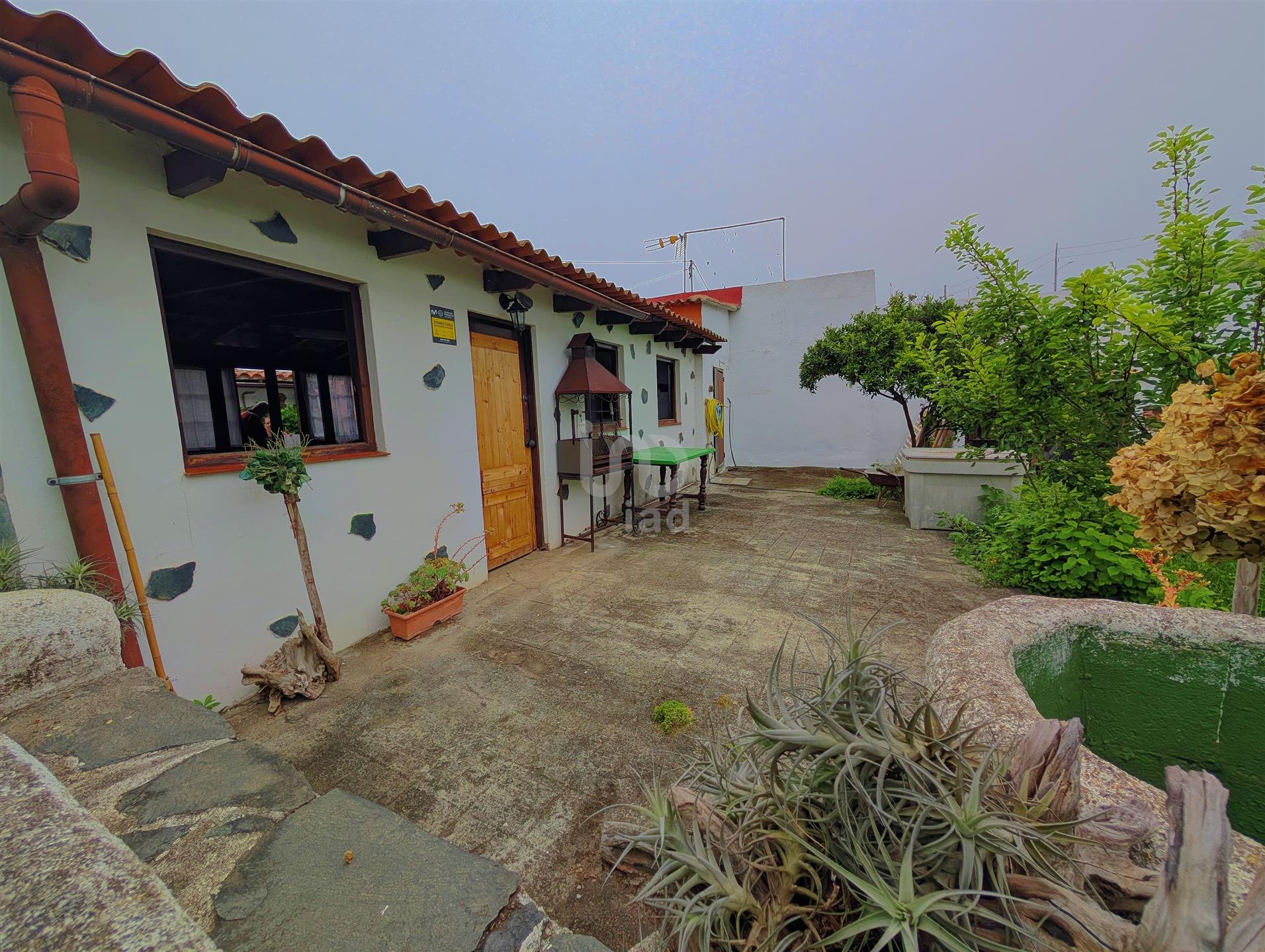 Casa 2 dormitorios - 89.00 m2