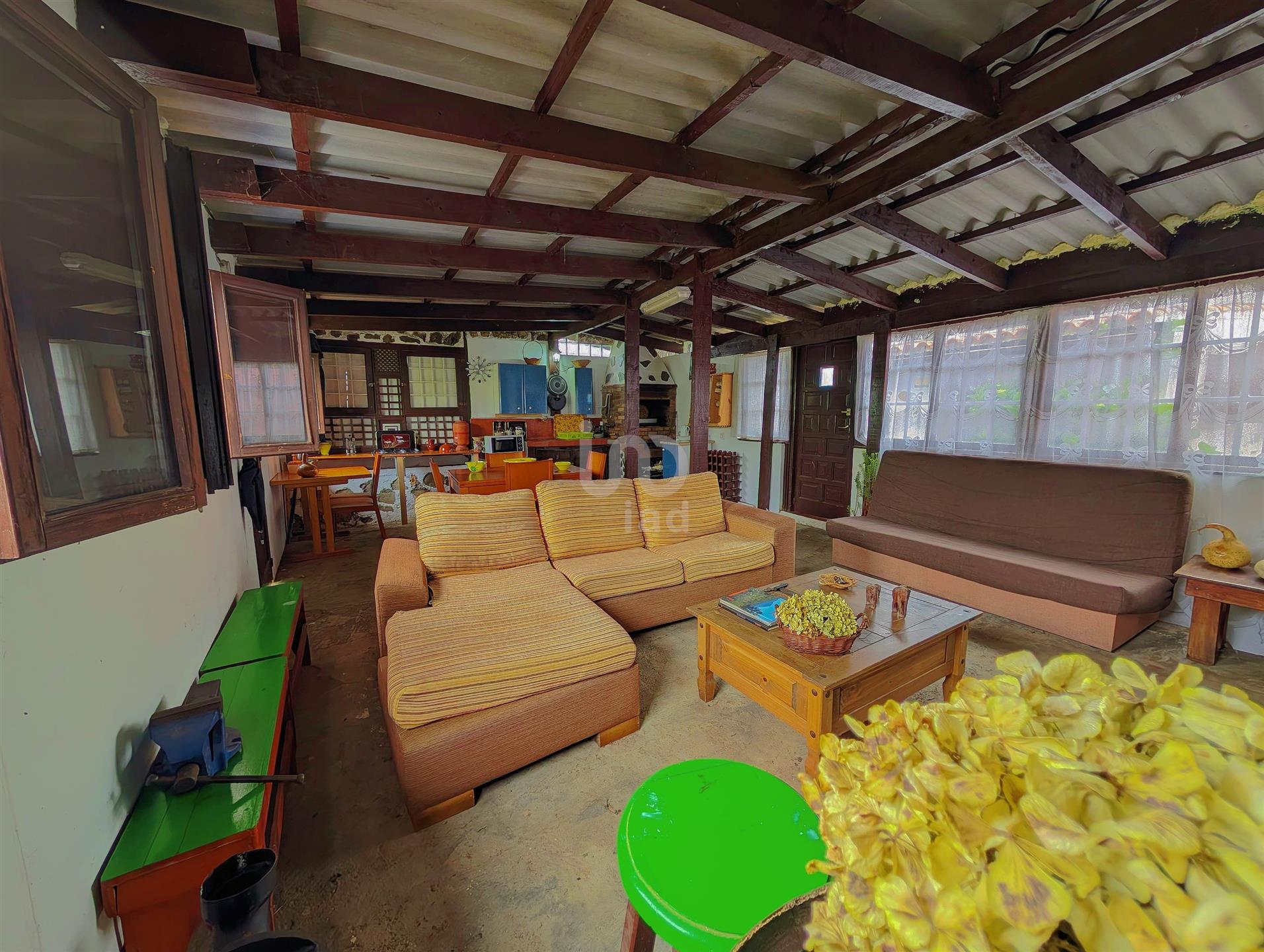 Casa 2 dormitorios - 89.00 m2