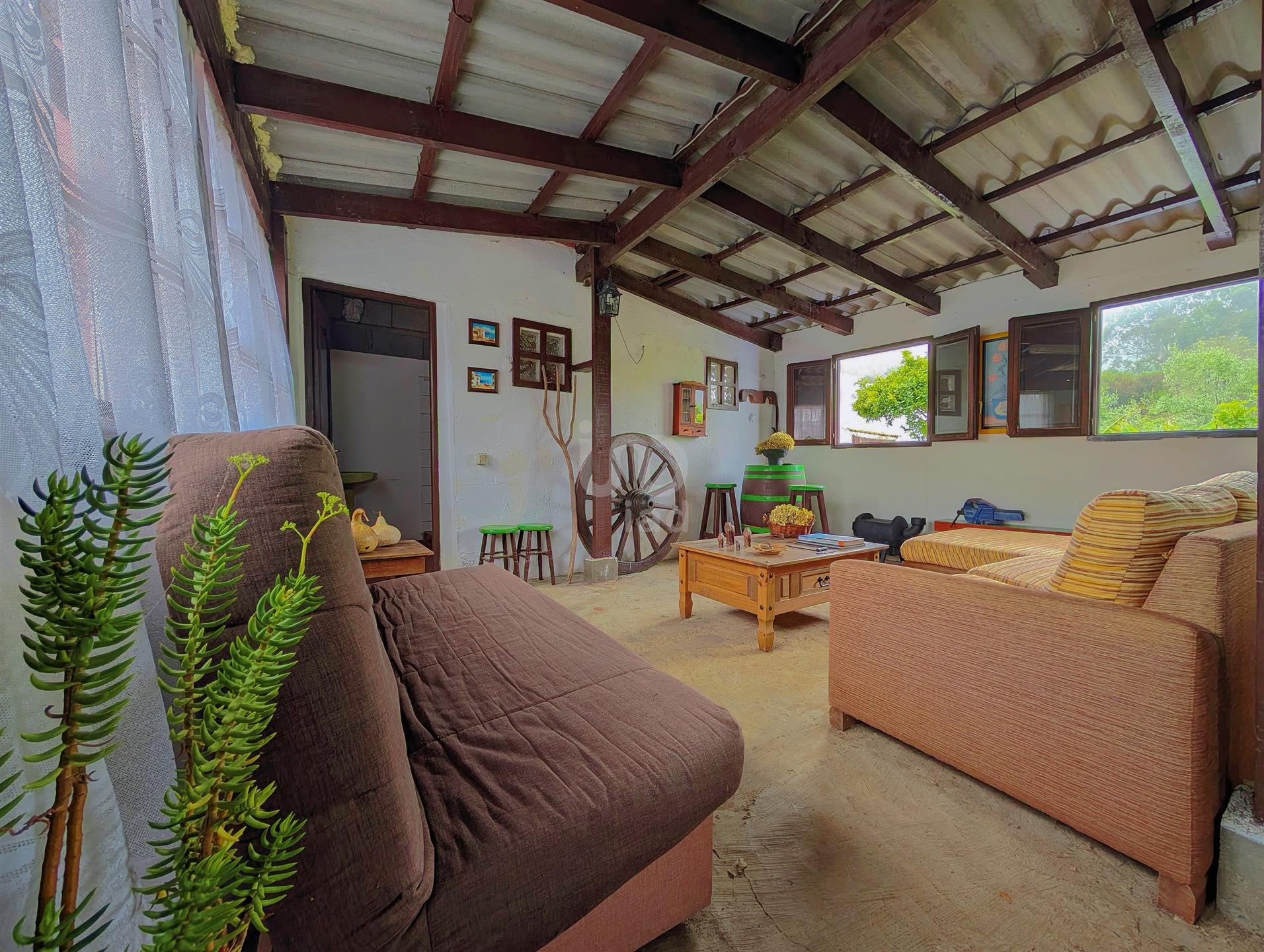 Casa 2 dormitorios - 89.00 m2