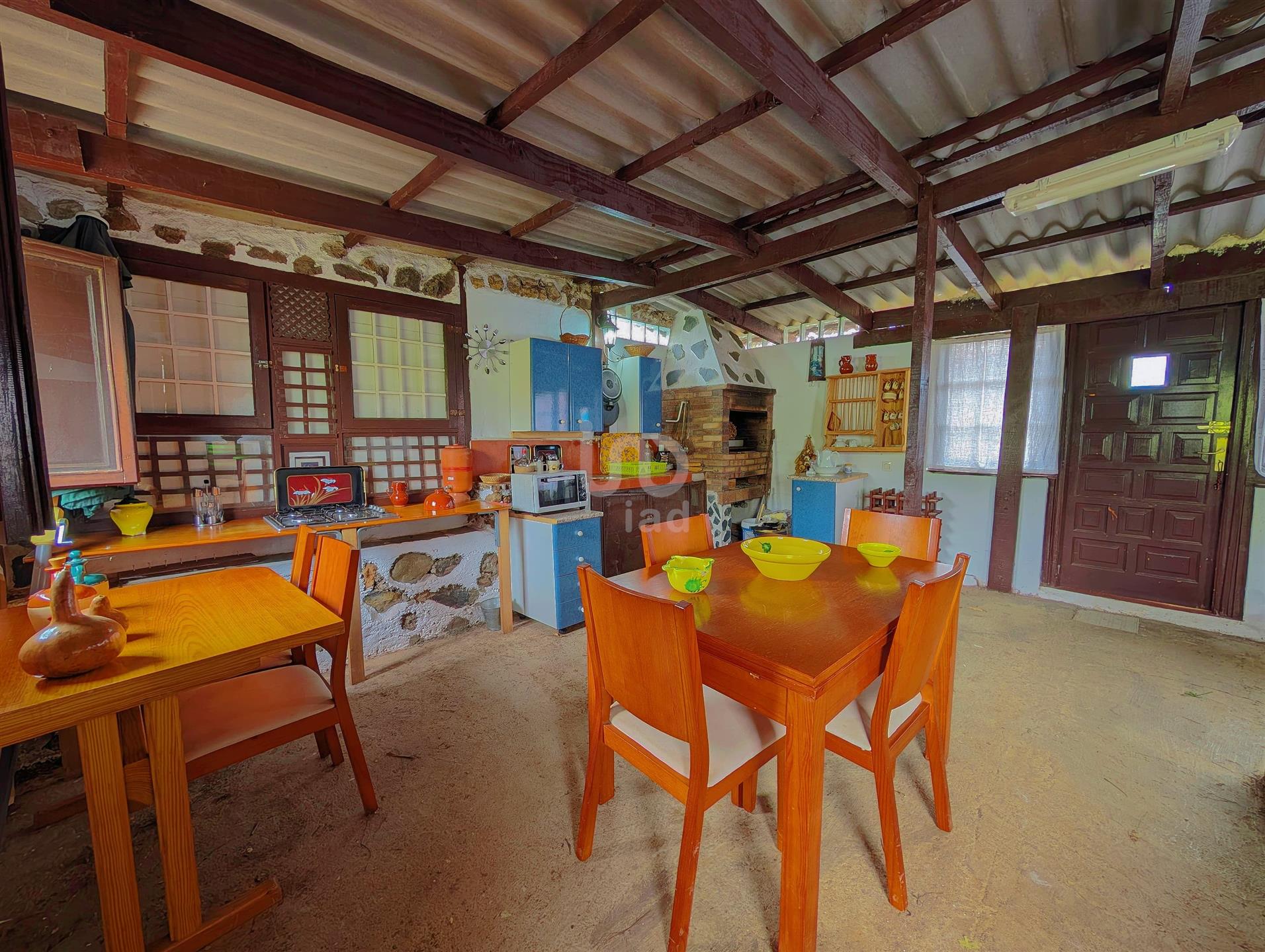 Casa 2 dormitorios - 89.00 m2