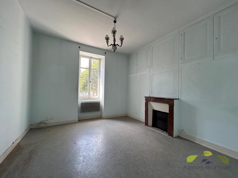 Purchase: House (87130)