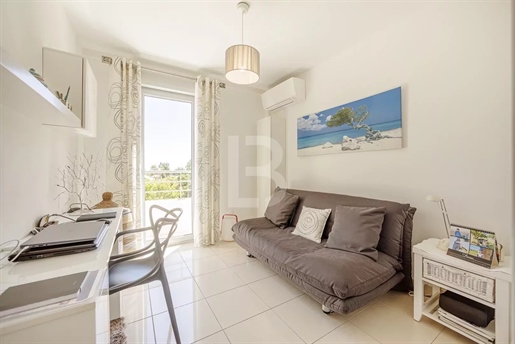 Helle 3-Zimmer-Wohnung in der Nähe des Meeres in Antibes